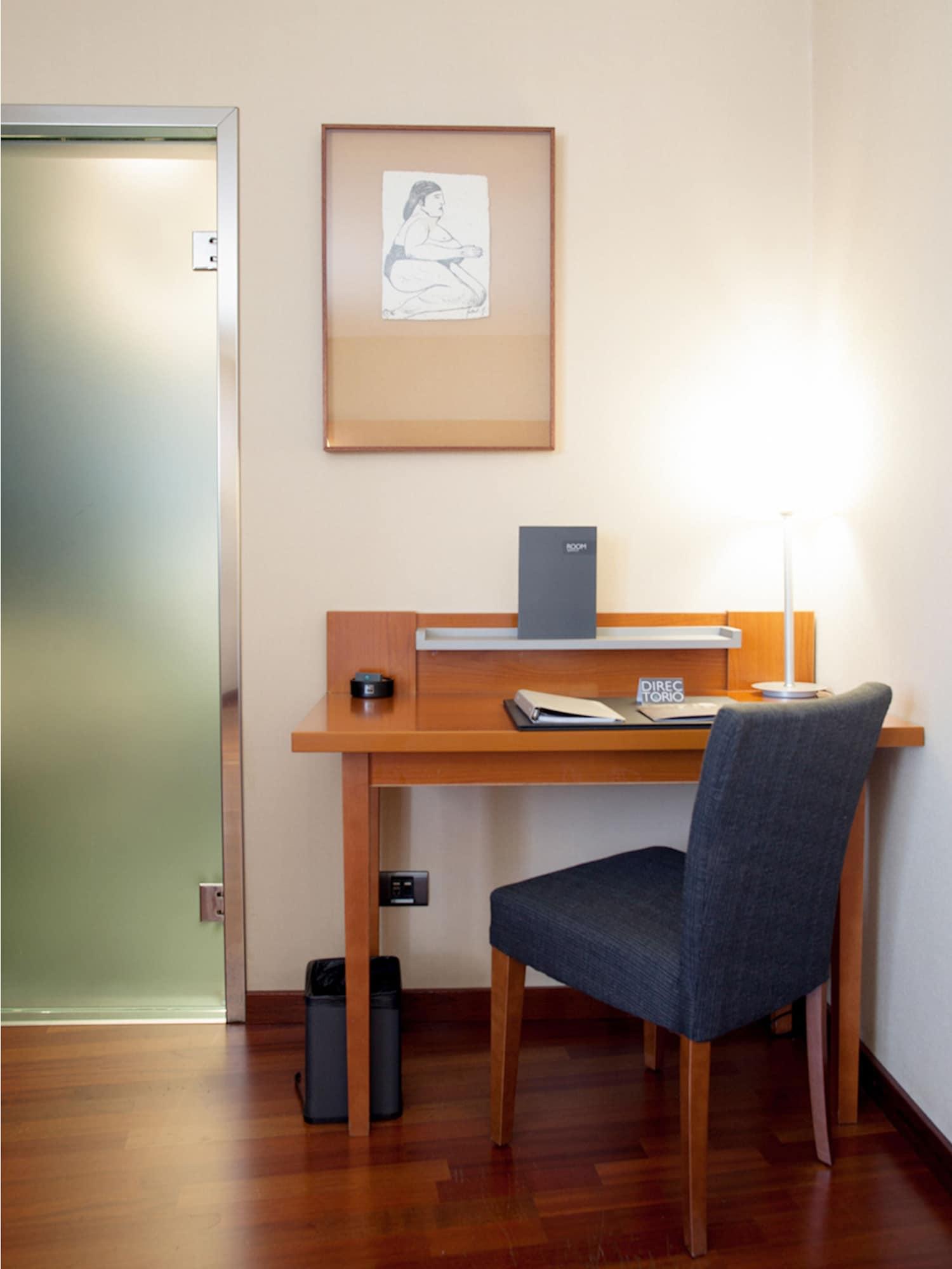 Hotel Ciutat Martorell Luaran gambar