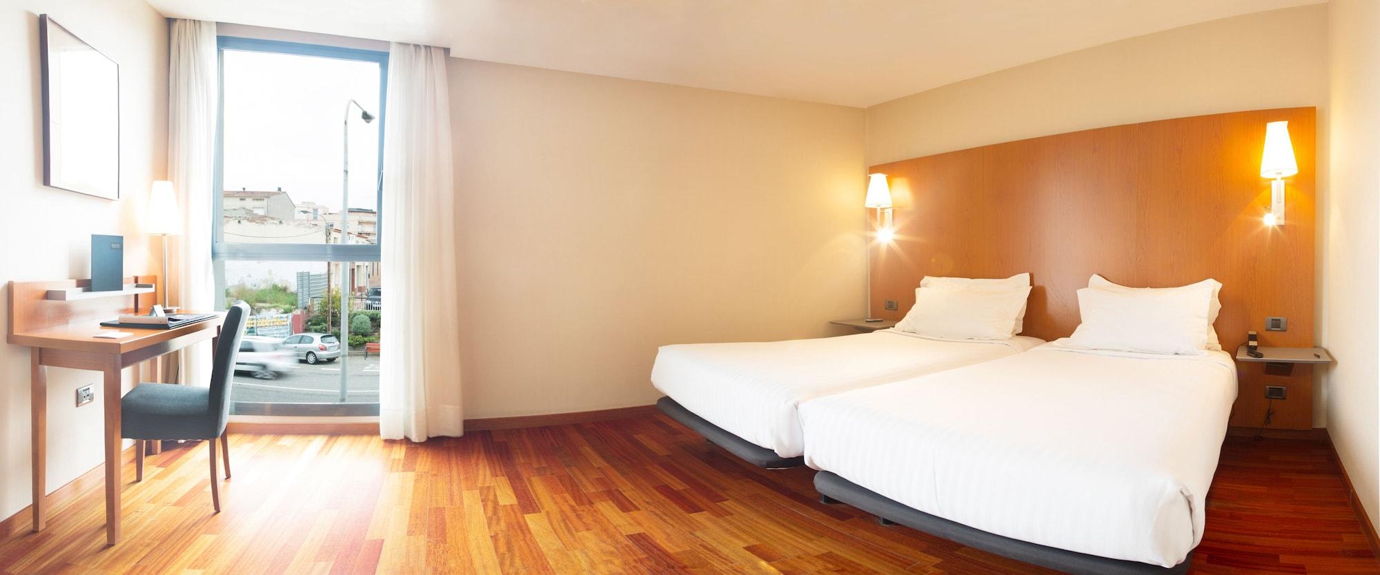Hotel Ciutat Martorell Luaran gambar