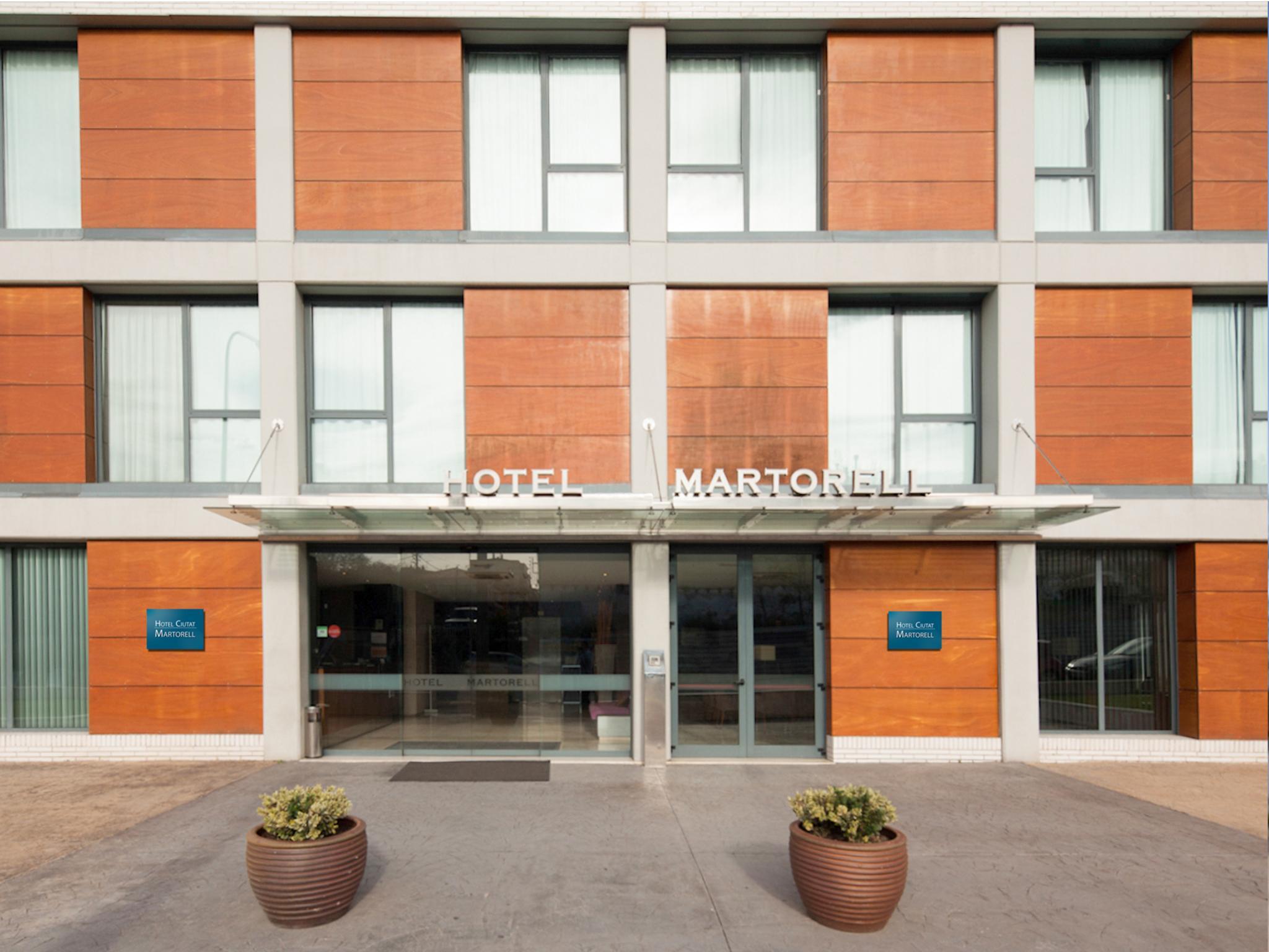 Hotel Ciutat Martorell Luaran gambar